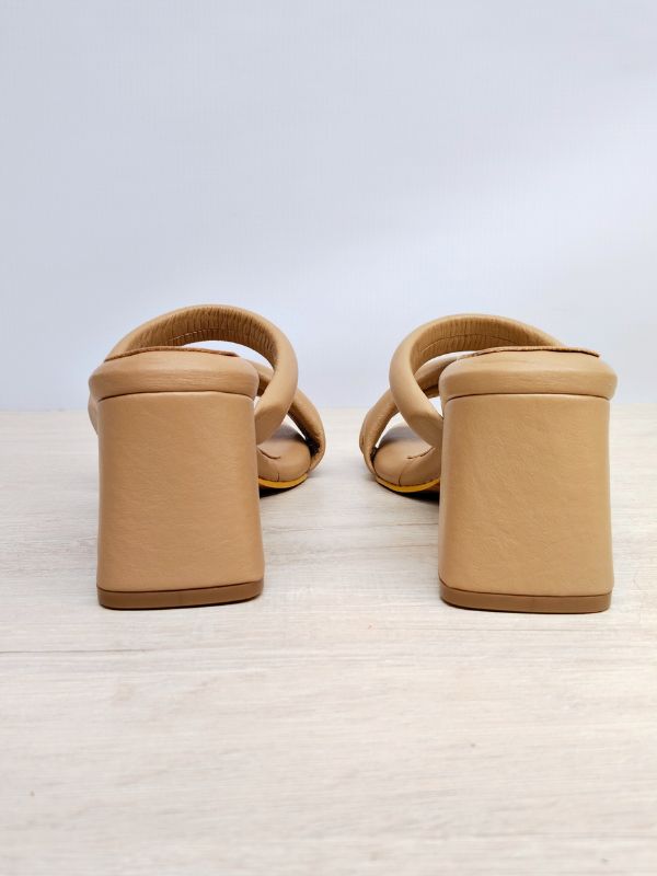 TACONES EN CUERO MANI SOMMER