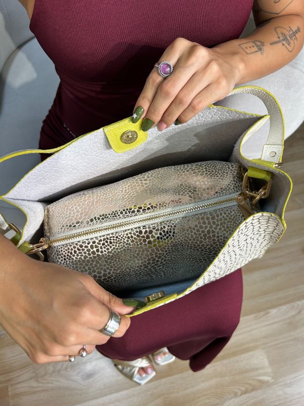BOLSO EN CUERO KATI FOLIA TALCO X VERDE
