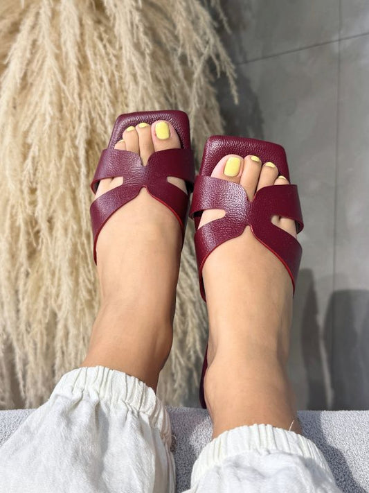 SANDALIAS AMALIA EN CUERO VINO
