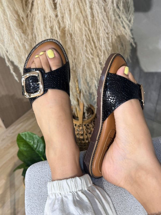 SANDALIAS SERENA EN CUERO NEGRO