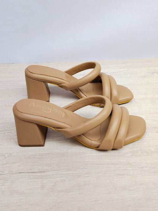 TACONES EN CUERO MANI SOMMER